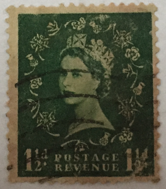 British 1½ pence Great Britain Queen-Elizabeth-II Wilding issue postage stamp